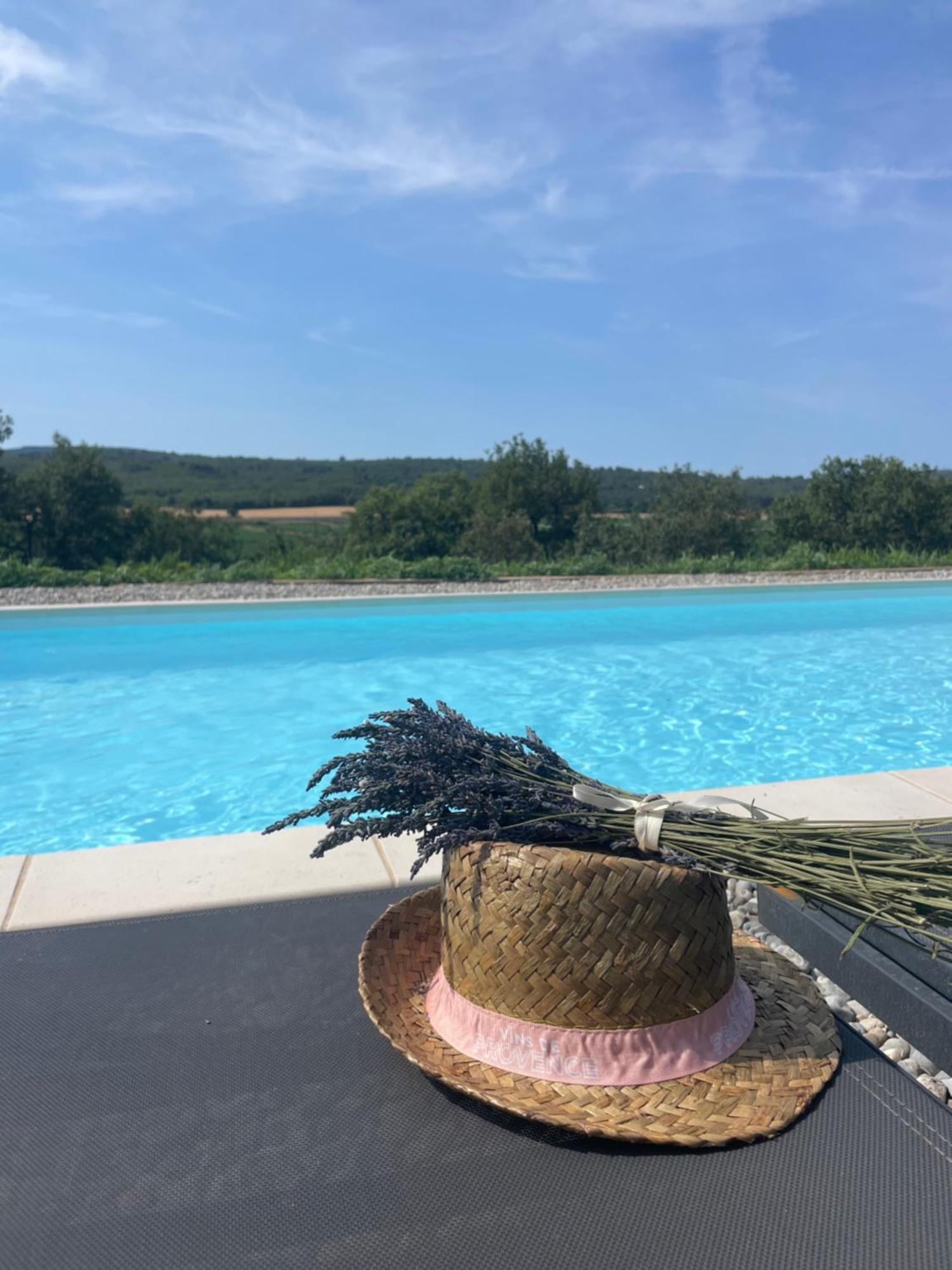 Rians  L'Adret旅馆 外观 照片